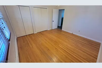 39 Wadsworth St, Wallington, NJ 07057 - Photo 7