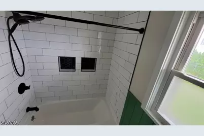39 Wadsworth St, Wallington, NJ 07057 - Photo 13