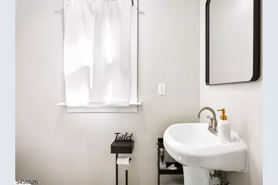 534 White St, Orange, NJ 07050 - Photo 13