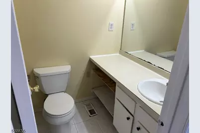 51 Canterbury Cir, Franklin Township, NJ 08873 - Photo 13