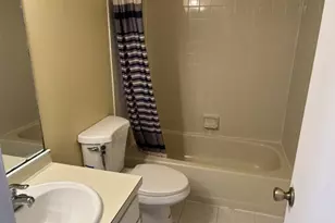 51 Canterbury Cir, Franklin Township, NJ 08873 - Photo 11