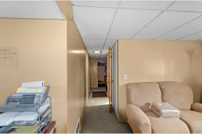 17 Stafford Dr, Wanaque, NJ 07465 - Photo 35