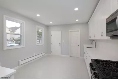 812 Bayway Ave #1A, Elizabeth, NJ 07202 - Photo 5