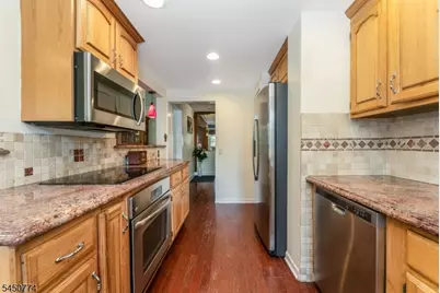 5 Harris Ln, Mount Olive, NJ 07840 - Photo 9