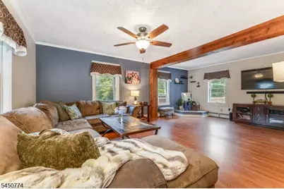 5 Harris Ln, Mount Olive, NJ 07840 - Photo 5