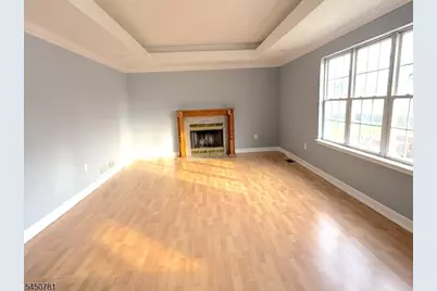 11 Decicco Dr, Raritan, NJ 08869 - Photo 9