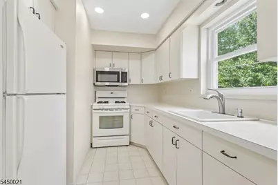 79 Roseland Ave #89, Caldwell, NJ 07006 - Photo 3