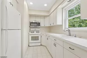 79 Roseland Ave, Caldwell, NJ 07006 - Photo 3