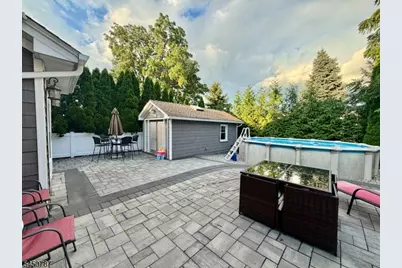 26 Dewey Ave, Totowa, NJ 07512 - Photo 3