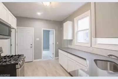 127 Brookwood St, East Orange, NJ 07018 - Photo 5