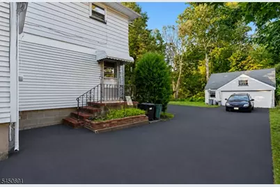 340 Saddle River Rd, Saddle Brook Township, NJ 07663 - Photo 3