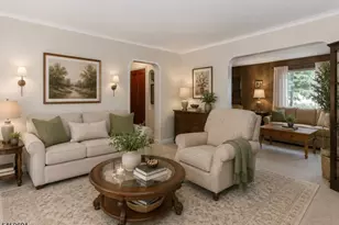 340 Saddle River Rd, Saddle Brook Township, NJ 07663 - Photo 5