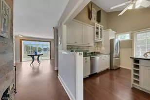67 Fox Hill Rd, Parsippany, NJ 07834 - Photo 21