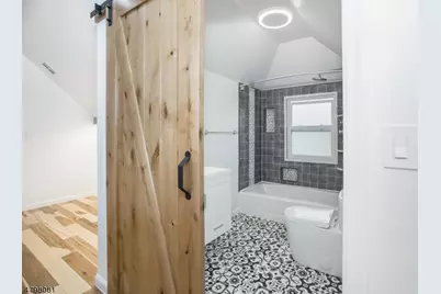 36 N Willow St #3, Montclair, NJ 07042 - Photo 19
