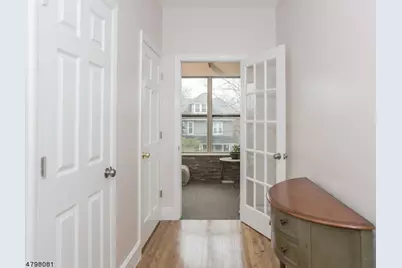 36 N Willow St #3, Montclair, NJ 07042 - Photo 3