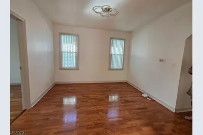 1364 Fremont Pl, Elizabeth, NJ 07208 - Photo 17