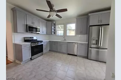 1364 Fremont Pl, Elizabeth, NJ 07208 - Photo 7