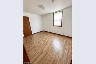 166 Van Buren St #3, Newark, NJ 07105 - Photo 5