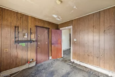36 Pulaski St, Bloomfield, NJ 07003 - Photo 15