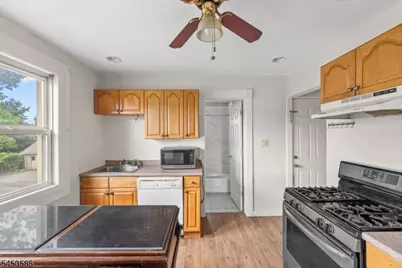 36 Pulaski St, Bloomfield, NJ 07003 - Photo 35