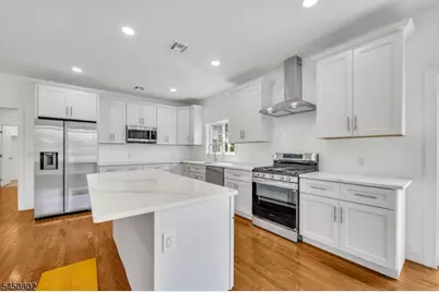 210 Corliss Avenue, Phillipsburg, NJ 08865 - Photo 9