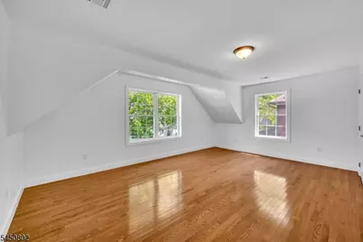210 Corliss Avenue, Phillipsburg, NJ 08865 - Photo 17
