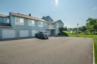 94 Drake Ln, Roxbury Township, NJ 07852 - Photo 5