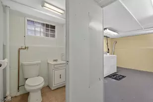 663 Mountain Ave, Springfield, NJ 07081 - Photo 29