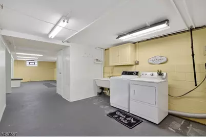 663 Mountain Ave, Springfield, NJ 07081 - Photo 27