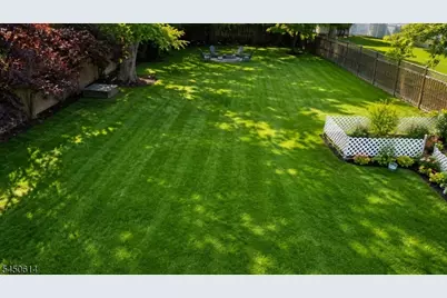 224 Colonial Ave, Union Township, NJ 07083 - Photo 11