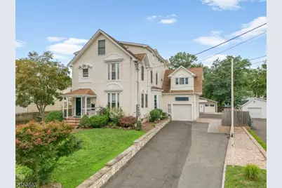 262 Prospect Ave, Dunellen, NJ 08812 - Photo 1