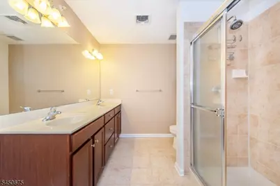 208 Welsh Pl, Morris Plains, NJ 07950 - Photo 21
