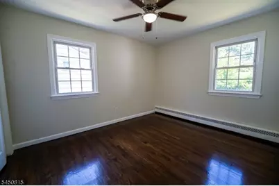 219 Haroldson Pl, Pompton Lakes, NJ 07442 - Photo 13