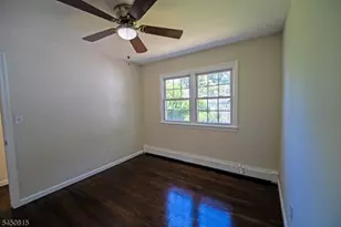 219 Haroldson Pl, Pompton Lakes, NJ 07442 - Photo 23