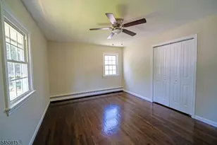 219 Haroldson Pl, Pompton Lakes, NJ 07442 - Photo 15