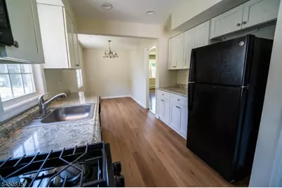 219 Haroldson Pl, Pompton Lakes, NJ 07442 - Photo 25