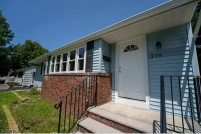 219 Haroldson Pl, Pompton Lakes, NJ 07442 - Photo 5