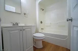 219 Haroldson Pl, Pompton Lakes, NJ 07442 - Photo 21