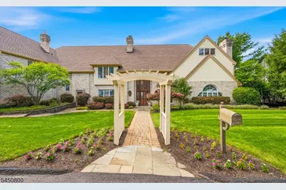 25 Balsam Pkwy, Sparta Township, NJ 07871 - Photo 3
