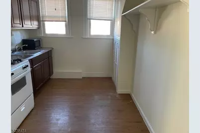 47 Central Ave #2, Butler, NJ 07405 - Photo 3