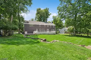 15 Byron Rd, North Caldwell, NJ 07006 - Photo 35