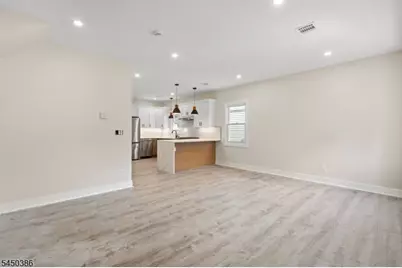 827 Murray St #2, Elizabeth, NJ 07202 - Photo 5
