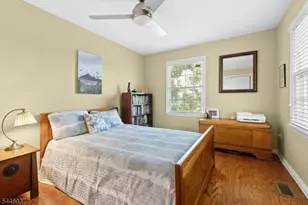 7 Smithfield Ct, Bernards Township, NJ 07920 - Photo 21