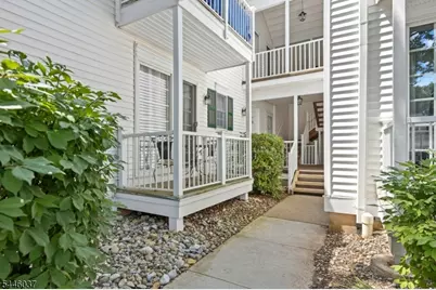 7 Smithfield Ct #7, Bernards Township, NJ 07920 - Photo 3