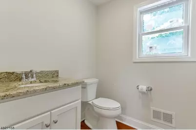 7 Harrison St #A, Morristown, NJ 07960 - Photo 11
