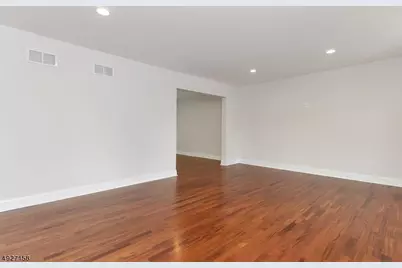 7 Harrison St #A, Morristown, NJ 07960 - Photo 5