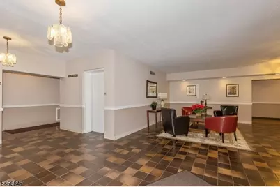 22 Riverside Dr #D-10, Cranford Township, NJ 07016 - Photo 13
