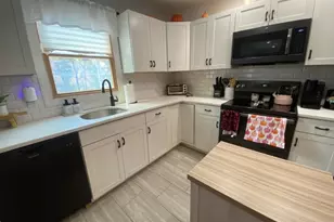 107 New York Ave, Jefferson Township, NJ 07849 - Photo 11