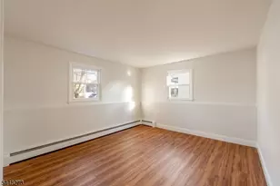 17 Longport Rd, Parsippany, NJ 07054 - Photo 13