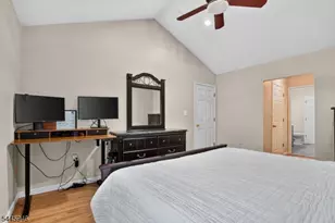 115 Constitution Way Ondo, Bernards Township, NJ 07920 - Photo 15